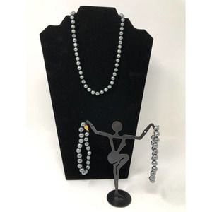 Vintage Faux Pearl Necklace and Two Matching Bracelets Gold Tone Closure